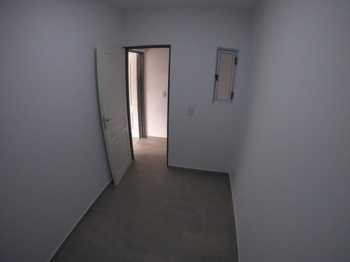 Imagen 3 de 11 de Departamento En Venta En Villa Luzuriaga