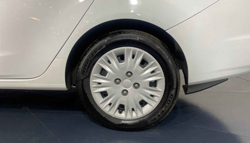 Imagen 11 de 15 de 44909 - Ford Fiesta 2016 Con Garantía At
