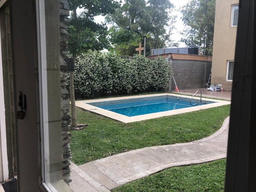 Imagen 11 de 15 de Venta Casa 6 Amb En Parque Leloir. Apto Profesional