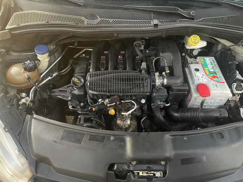 Imagen 5 de 8 de Peugeot 208 1.2 Full
