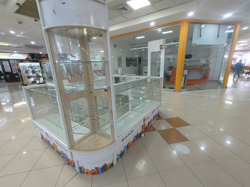 Local Comercial / Modulo En Alquiler En Piantini