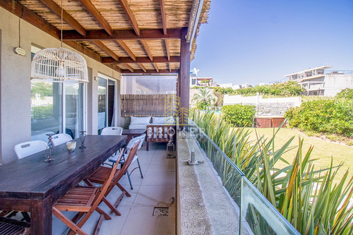 Venta De Apartamento 2 Dormitorios, La Barra, Punta Del Este. Uruguay
