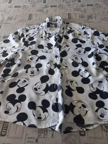 Camisa Mickey Mouse Disney (Usado)