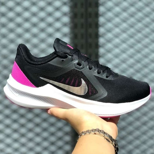 Tênis Academia Downshifter 10 Feminino Corrida