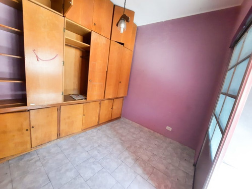 Imagen 13 de 14 de Departamento Tipo Casa En Venta En Lanus Este