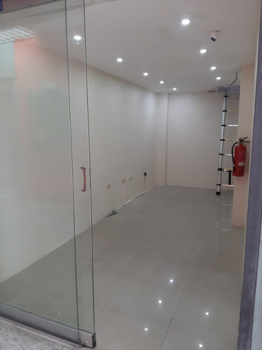 Imagen 4 de 17 de Venta Local Comercial Cc Free Market Alto Tráfico Seguridad En Tu Inversión Freemarket, Sector La Granja, Naguanagua, Estado Carabobo