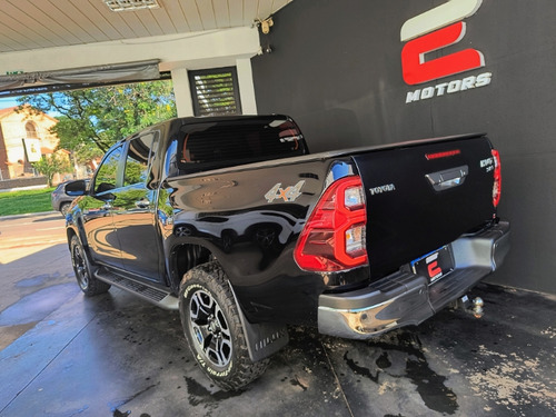 Toyota Picape Cabine Dupla SRX 4x4 2.8 Diesel