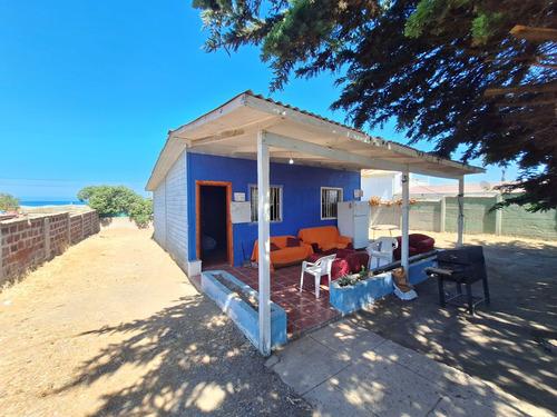 Venta Casa Pasos Playa, 3d 1b (78594)