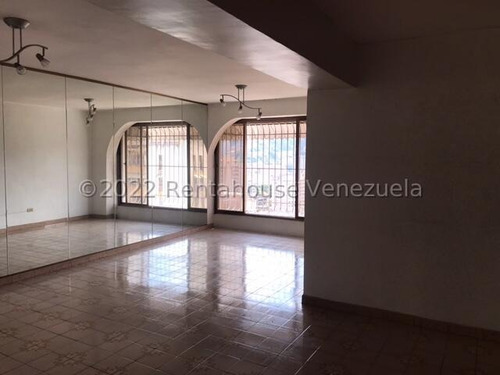 Dc Apartamento En Venta En El Paraíso 23-12850 Yf