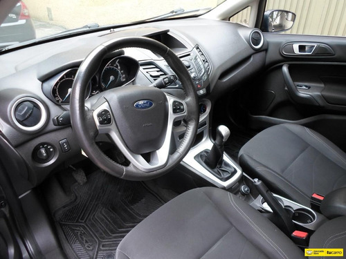 Ford Fiesta Se Sunroof Mt