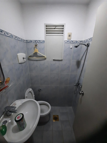 Imagen 7 de 14 de Oportunidad !!!espectacular Apartamento Sobre 18 De Julio