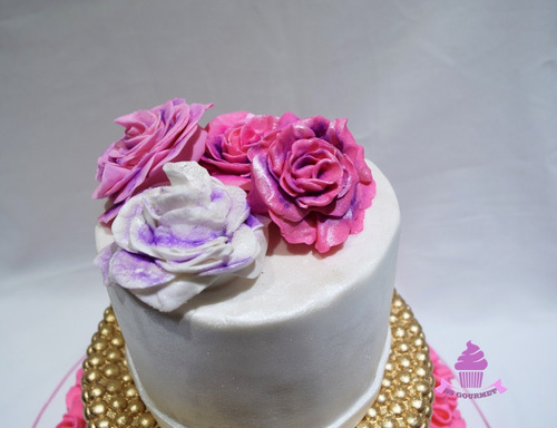 Torta Dorada Rosa 15 Años Casamiento Rosas Flores