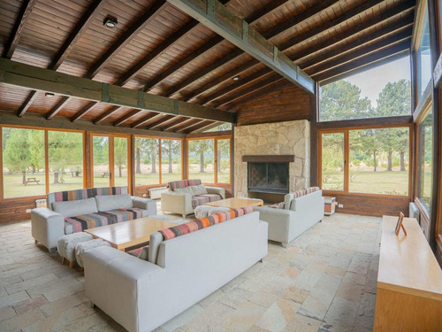Venta De Terreno En Bariloche, B° Dos Valles