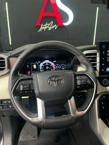 Toyota Sequoia 3.4 Capstone