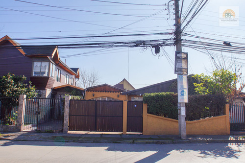 Se Vende Casa En Maipú Calle La Opera