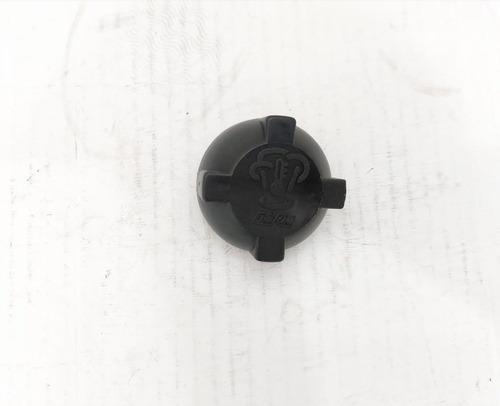Tapa Envase De Agua Camion Ford Cargo 815 1721 Brasil