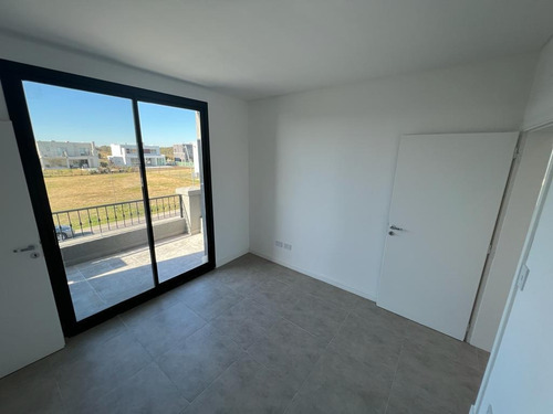 Imagen 20 de 30 de Casa - 3 Dorm - Pileta - Araucarias
