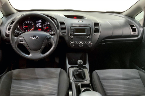 Imagen 15 de 25 de Kia Forte Sedan 4 Pts Lx, Tm6, A/ac, Bl, F Niebla, R-16