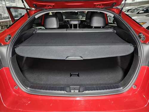 Toyota Prius 1.8 Premium Cvt