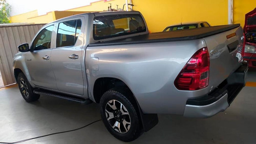 Imagem 3 de 13 de Toyota Hilux 2.8 Sr Manual Cabine Dupla 4x4