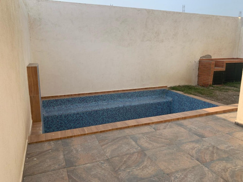 Lomas Del Sol Estrena Casa A Unas Cuadras Del Mar, Con Alberca En La Riviera Veracruzana.