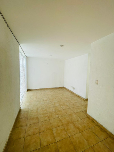 ¡hazla Tuya! Casa Para Remodelar En Fontana Residencial