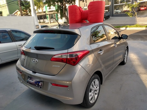 Imagem 4 de 13 de Hyundai Hb20 Confort