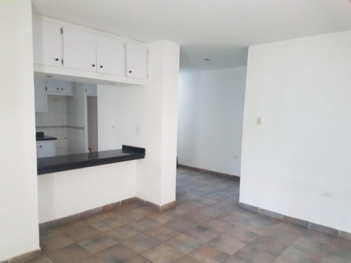 Imagen 7 de 14 de Casa Barata En Conjunto Privado 04122108230 Mls#22-6428