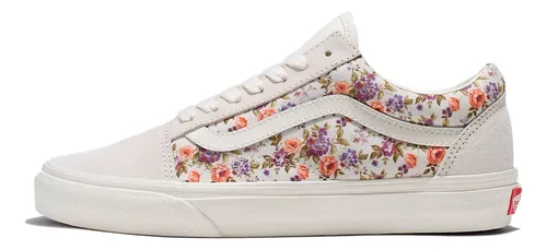 Vans old skool preto com on sale flores vermelhas