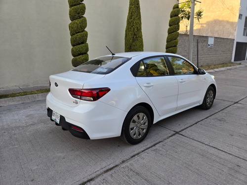 Kia Rio 1.6 Lx Sedan At