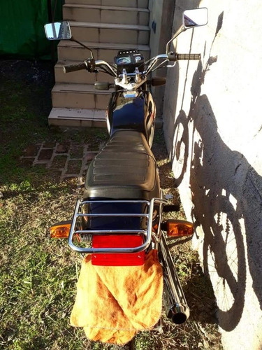Suzuki Ax 100