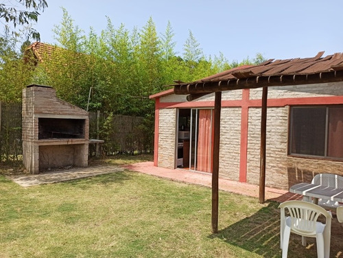 Alquiler Temporal. Casas Y Cabaña.