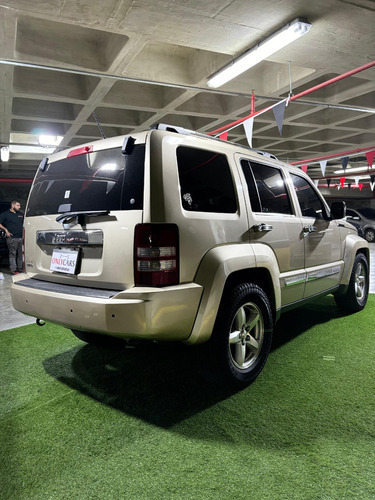 Jeep Cherokee Kk 2011