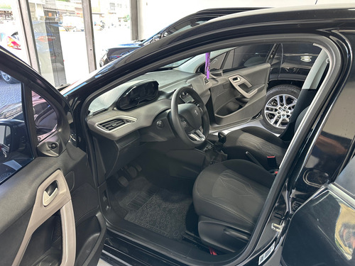 Peugeot 208 1.5 Active