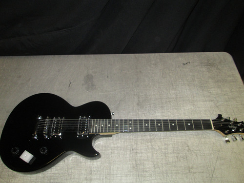 Guitarra Eléctrica Babilon Hurricane Color Negro