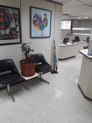 Imagen 2 de 9 de Oficinas San Bernardino