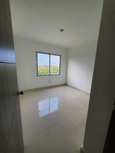 Apartamento De Venta En Santo Domingo Norte, Jacobo Majluta 