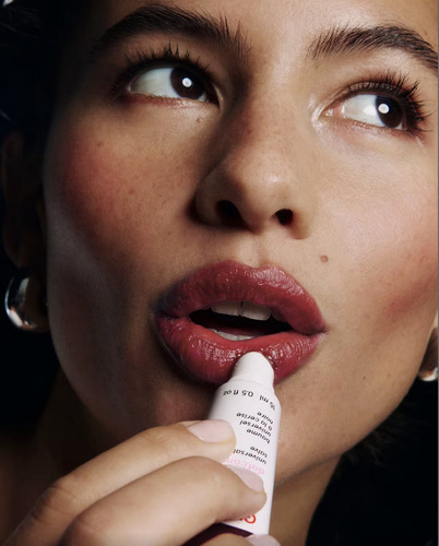 Set Balm Doctom + Cherry Lock Bálsamo Labial Glossier