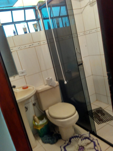Imagem 8 de 15 de Sobrado - Ganchinho - Ref: 68570546 - V-so01268