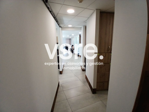 Excelente Oficina Habilitada Edificio Boutique - Alcántara