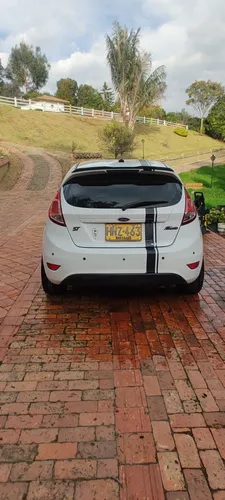 Ford Fiesta 1.6 Hatchback