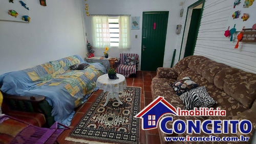 Imagem 13 de 17 de C502 - Ótima Residência De Esquina Localizada No Balneário Albatroz