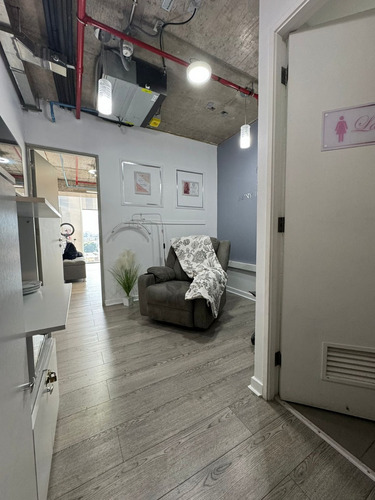 Venta Oficinas En Piso 11, Comuna De Santiago
