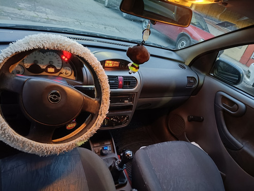 Corsa 2004