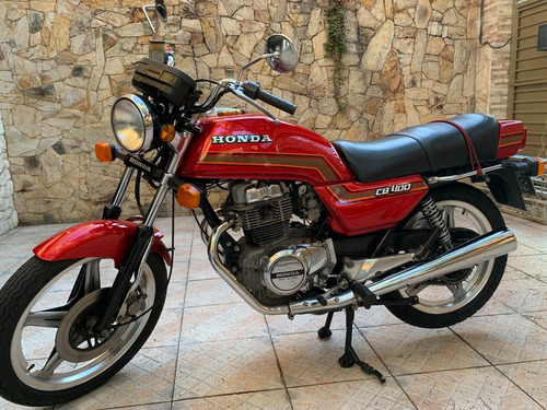 Imagem 4 de 13 de Moto Cb 400 - Ano 1982