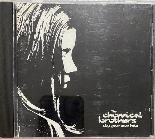 Cd: Chemical Brothers / Dig Your Own Hole (ed. U S A)