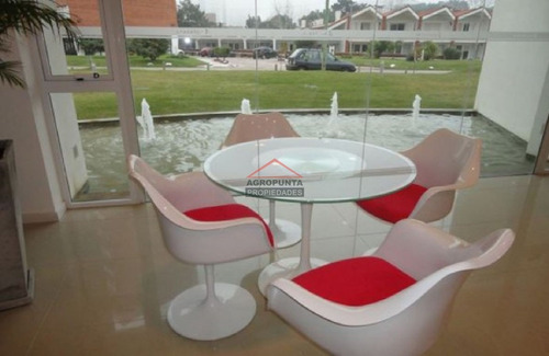 Apartamento En Aidy Grill, 1 Dormitorio- Ref: 2886