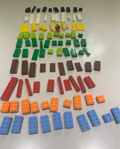 Lego 100 Piezas Originales Y Una Mini Figura Usadas Imp