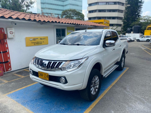 Mitsubishi L200 Sportero High Power At 2.5 4x4