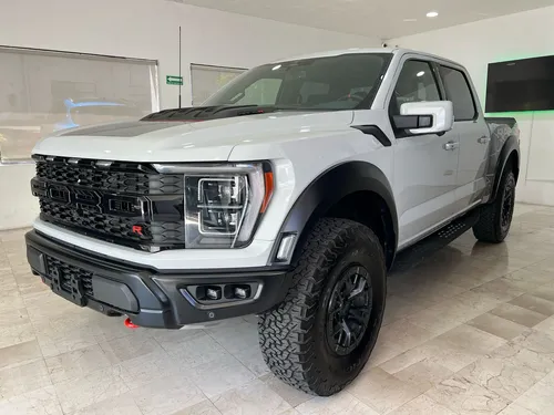 Ford Lobo Raptor R